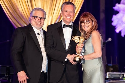 Scott Finlay, DDS, FAACD -2018 Excellence in Cosmetic Dentistry Education Award